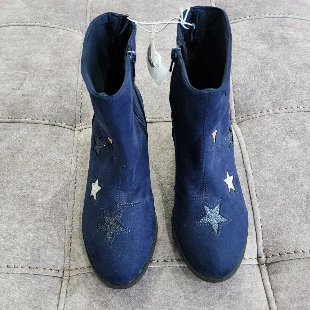 NWT Old Navy Girls Boots Size 4